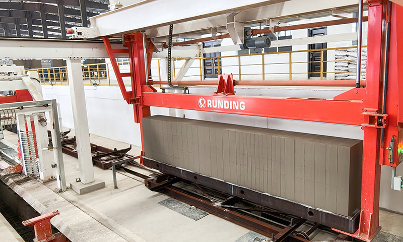 গোষ্ঠী হোস্টার